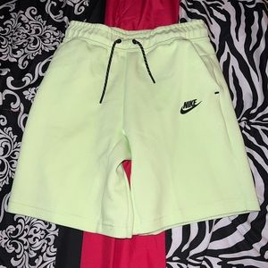 Nike Sportswear Tech Fleece